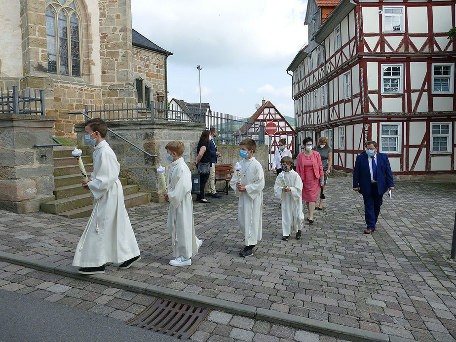 Feier der 1. Heiligen Kommunion in Sankt Crescentius (Foto: Karl-Franz Thiede)